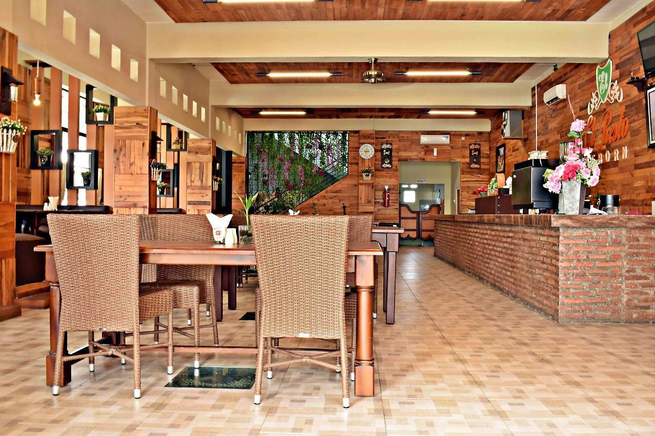 Meotel Purwokerto Exteriér fotografie