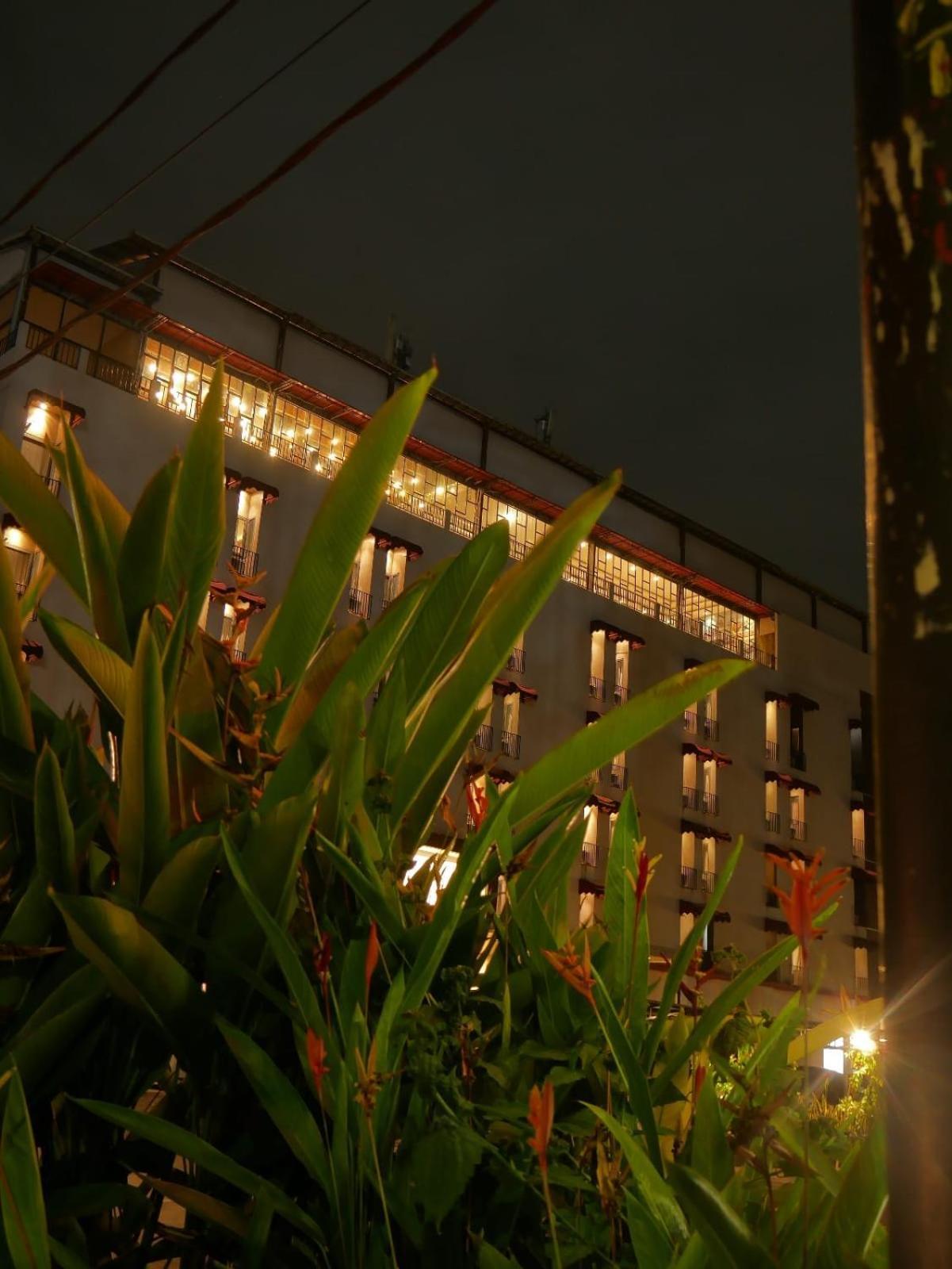 Meotel Purwokerto Exteriér fotografie