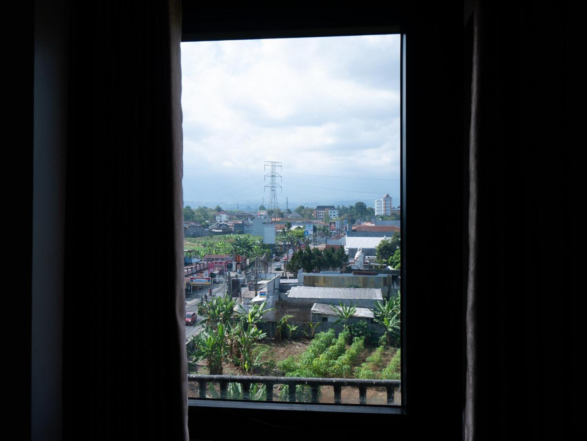 Meotel Purwokerto Exteriér fotografie
